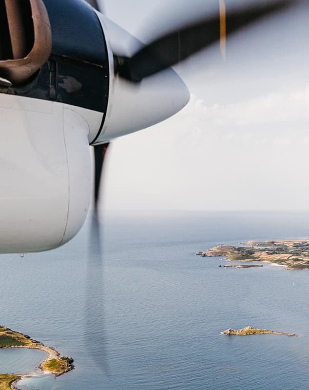 First views of the Isles of Scilly from Skybus Twin Otter